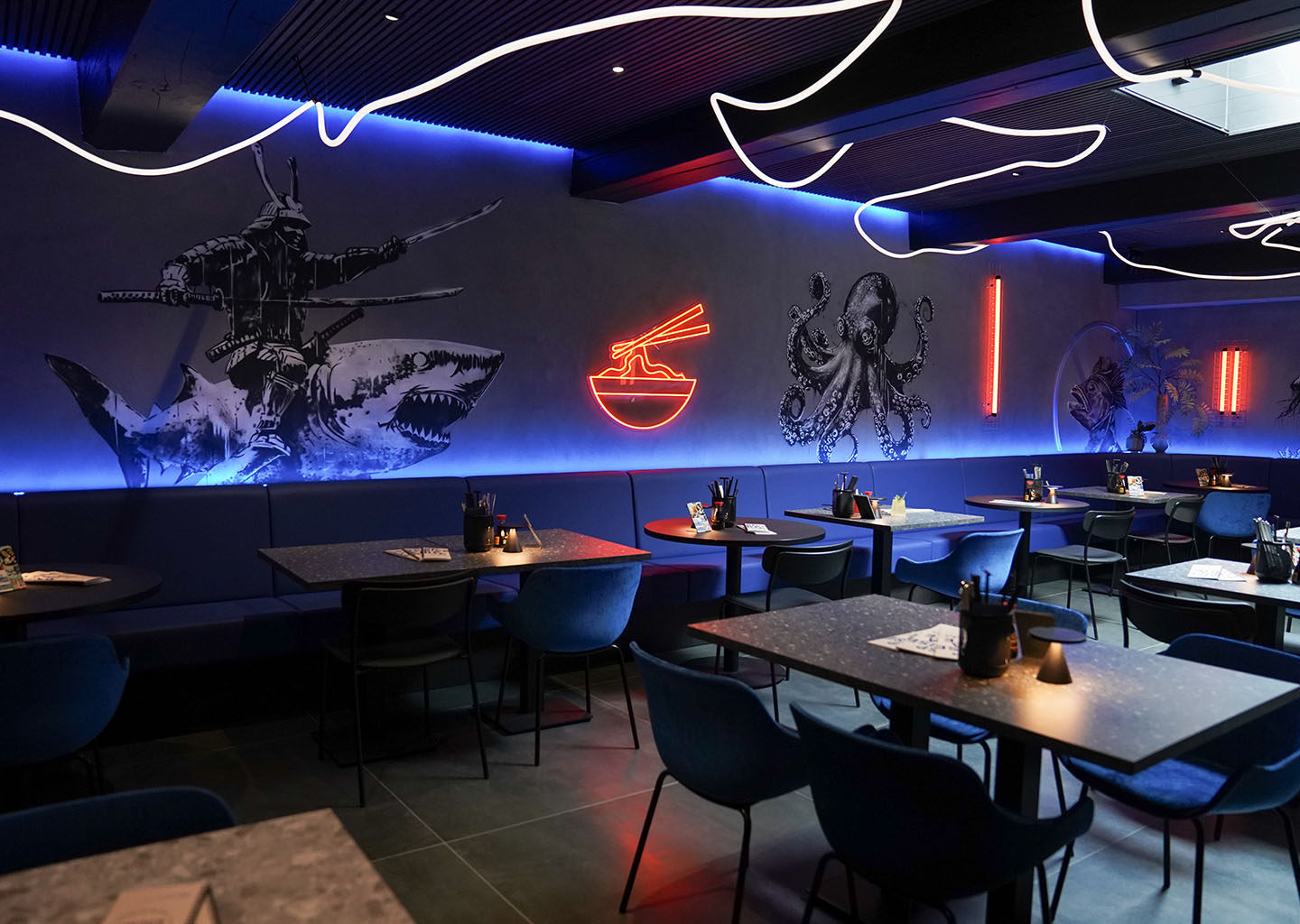 Moto Kitchen Bad Zwischenahn: Einblick in den Sitzbereich des Stores