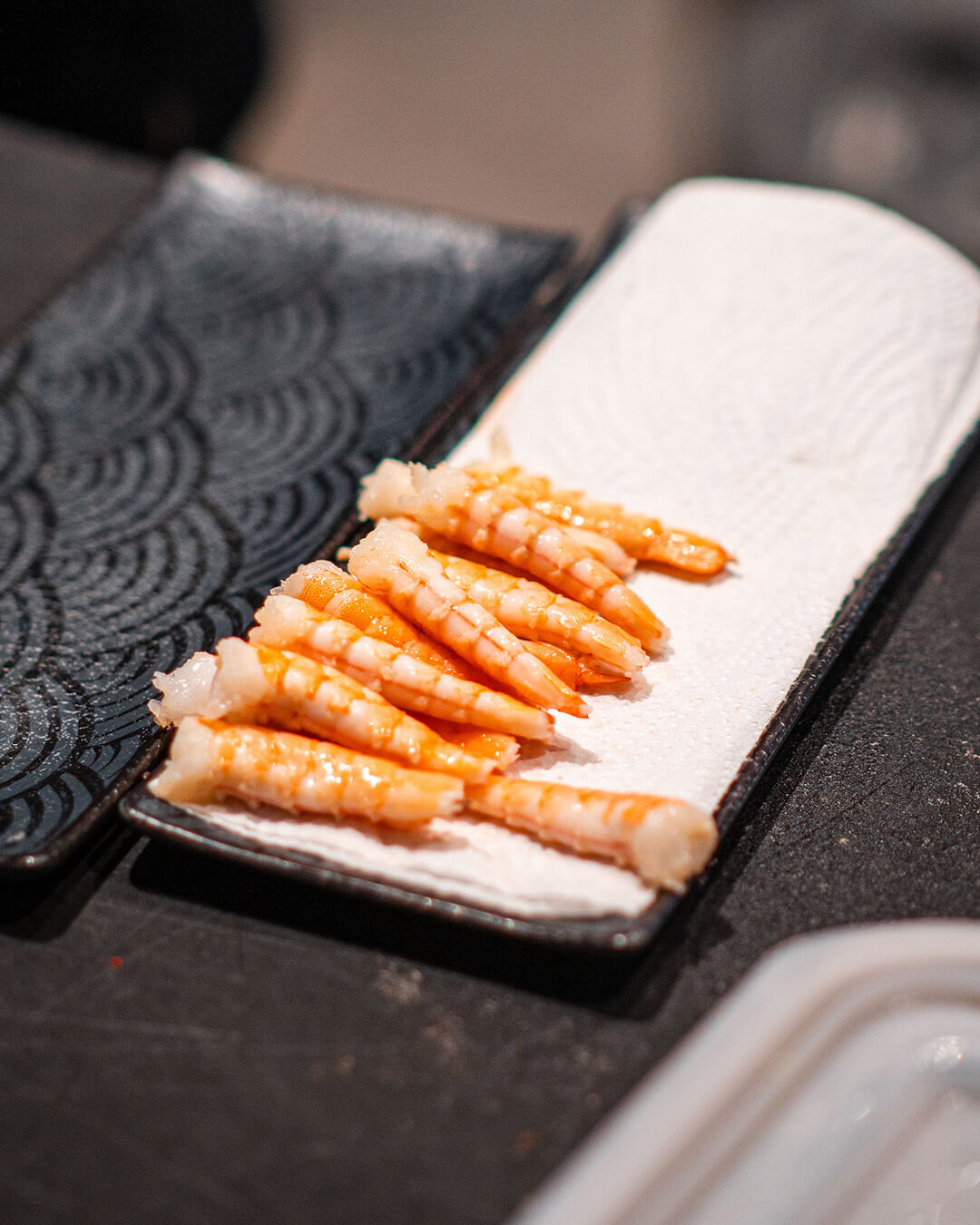 Moto Kitchen Nadorster Straße – Oldenburg: Einblick in den Sitzbereich des Stores